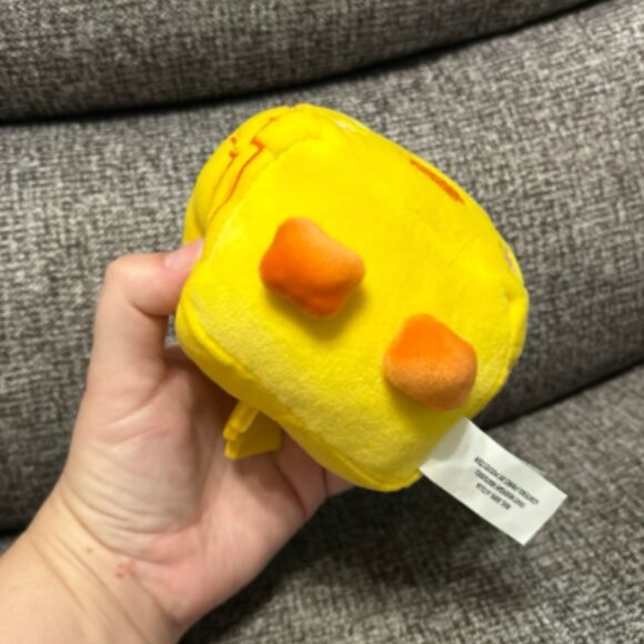Roblox Pet Simulator X Series 2 Pixel Chick 4” Plush (NO Code) - Picture 3 of 3